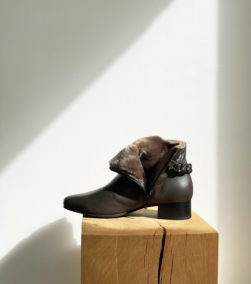 lined ankle boots 38371 snail