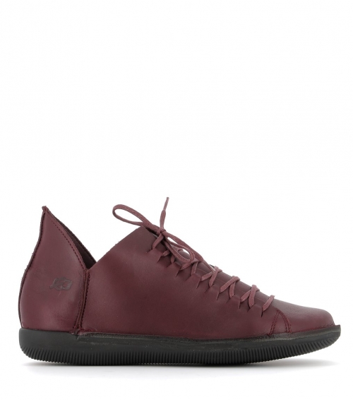 burgundy casual shoes