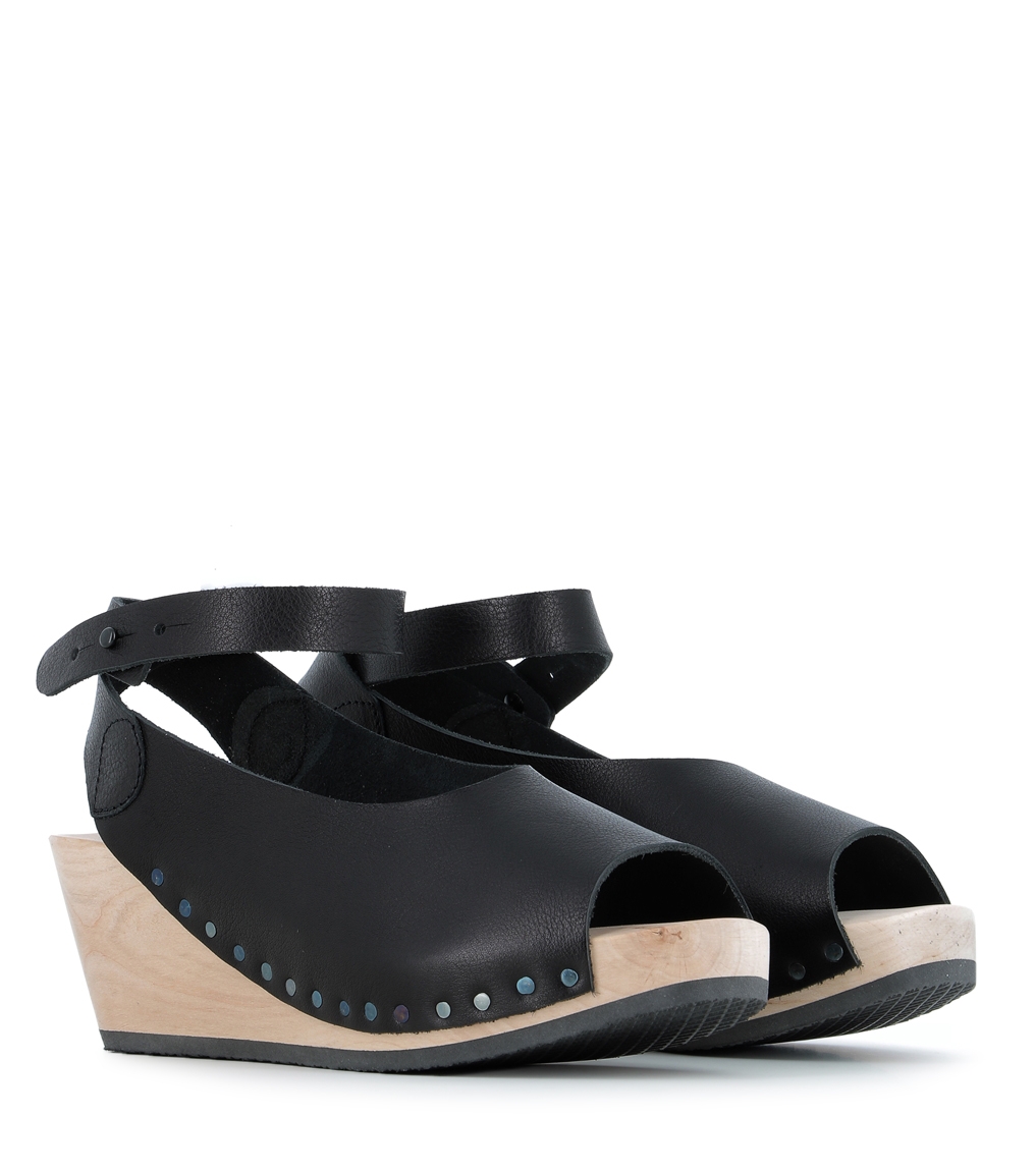 Wooden wedge clogs Trippen Orinoco f black leather