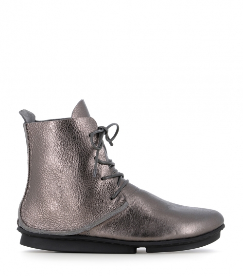 lace-up ankle boots destiny...