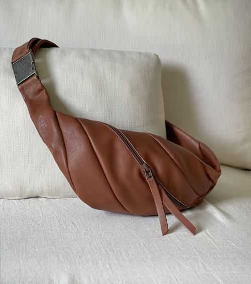 snakebelt bag caramel tan