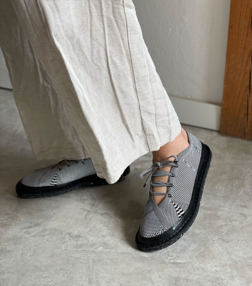flat shoes revive f