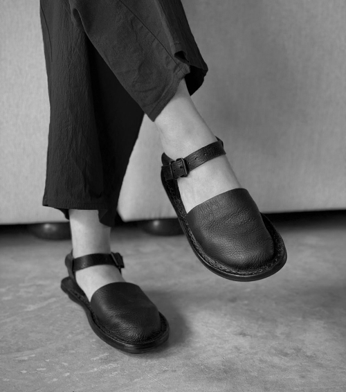 sandalias cerradas value f negro