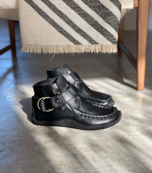 botines origins beams negro