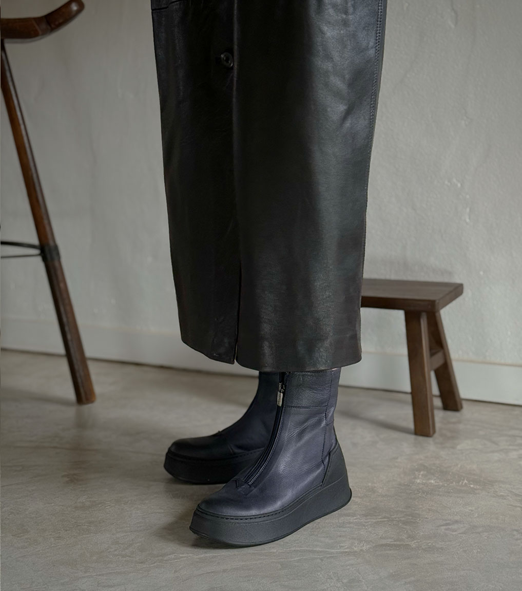 Designer women's boots Lofina 4101 luna blue ethical leather