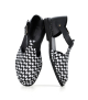 sandalias cerradas hand 1111 negro blanco