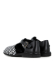 sandalias cerradas hand 1111 negro blanco