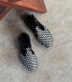 sandalias cerradas hand 1111 negro blanco