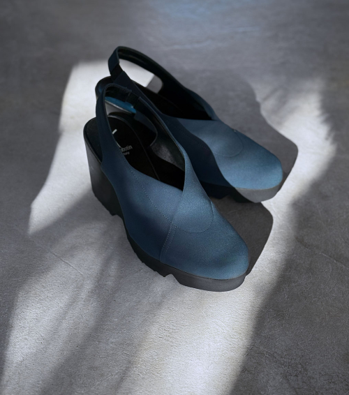 sandalias de cuña inga azul