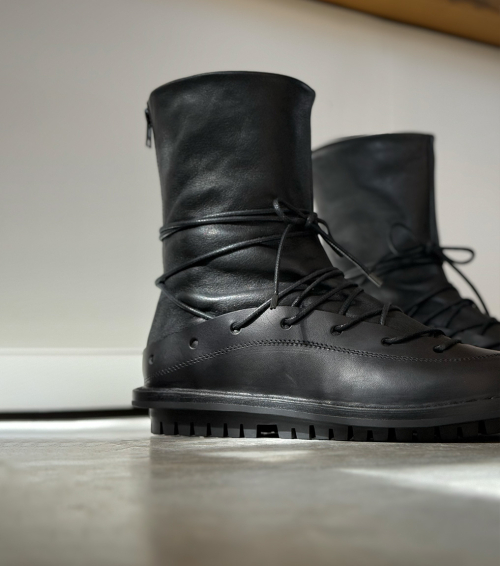boots zeus f black