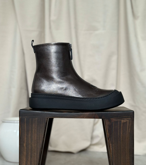 boots 8283 curve laminato graphite