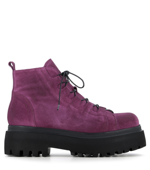 boots 6095 amarante prune