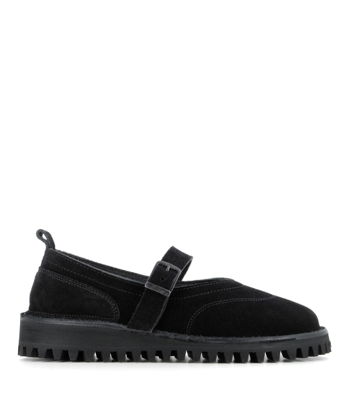 ballerinas ina black