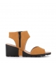 sandalias clovis ocre