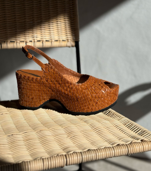 sandalias cuña delhi 9243 toffee camel