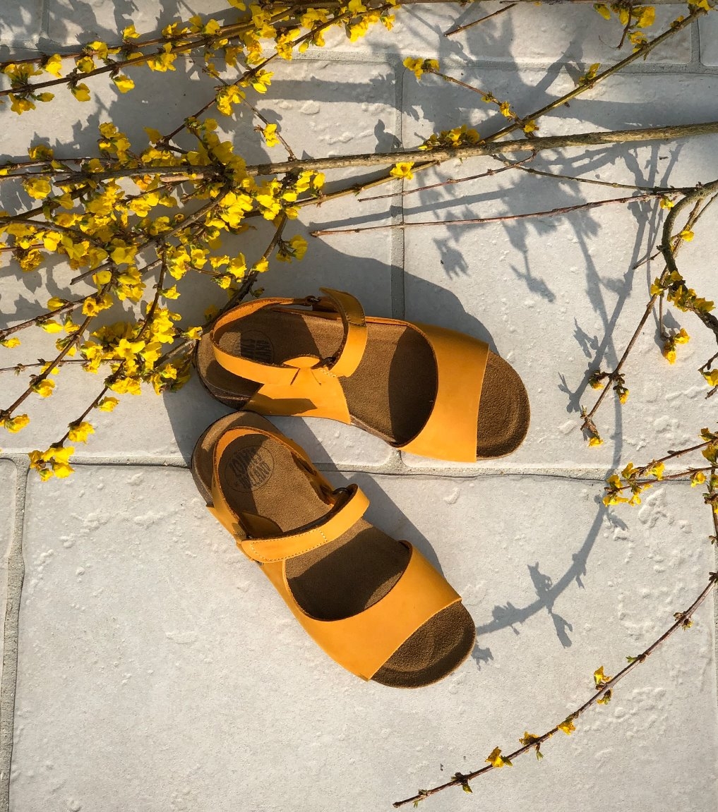 Women s sandals Loints of Holland Visvliet Florida 31087 yellow