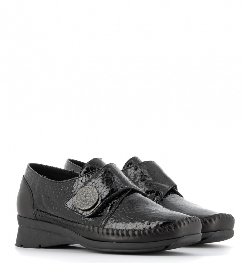 casual shoes dawson black