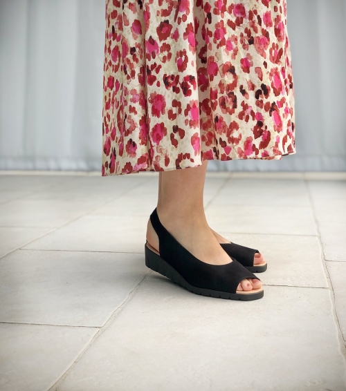 sandals sandy black