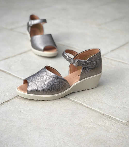 sandals brigitte acier