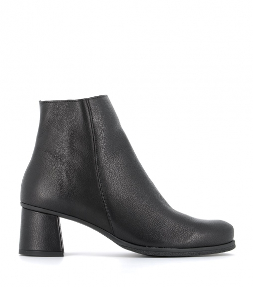 low boot heels