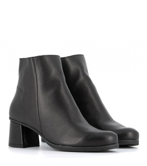boots annie noir