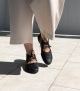 casual shoes bare f black