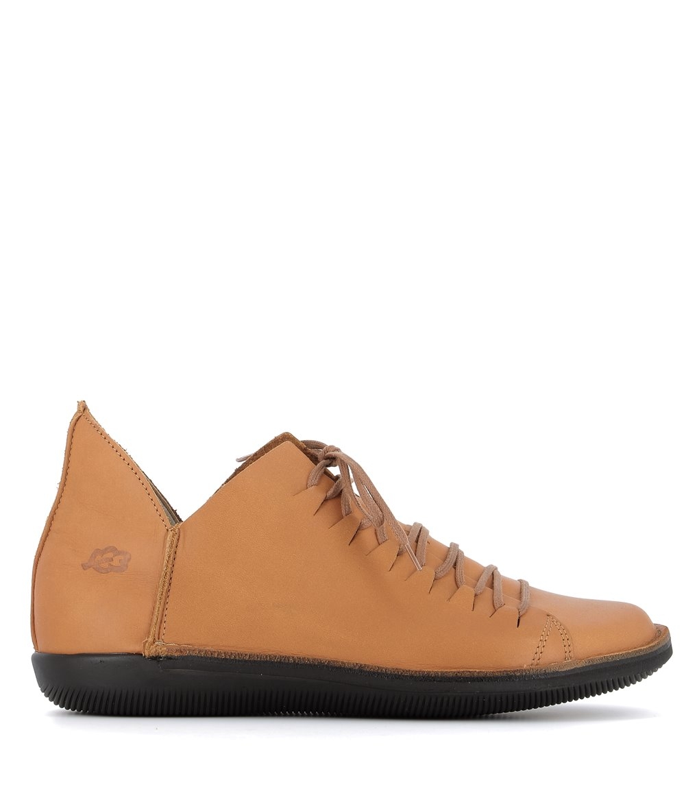 cognac casual shoes