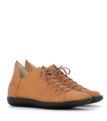 cognac casual shoes