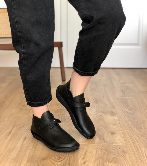 shoes character 55364 black