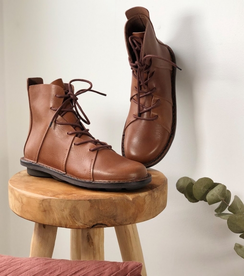 botines nomad f brown