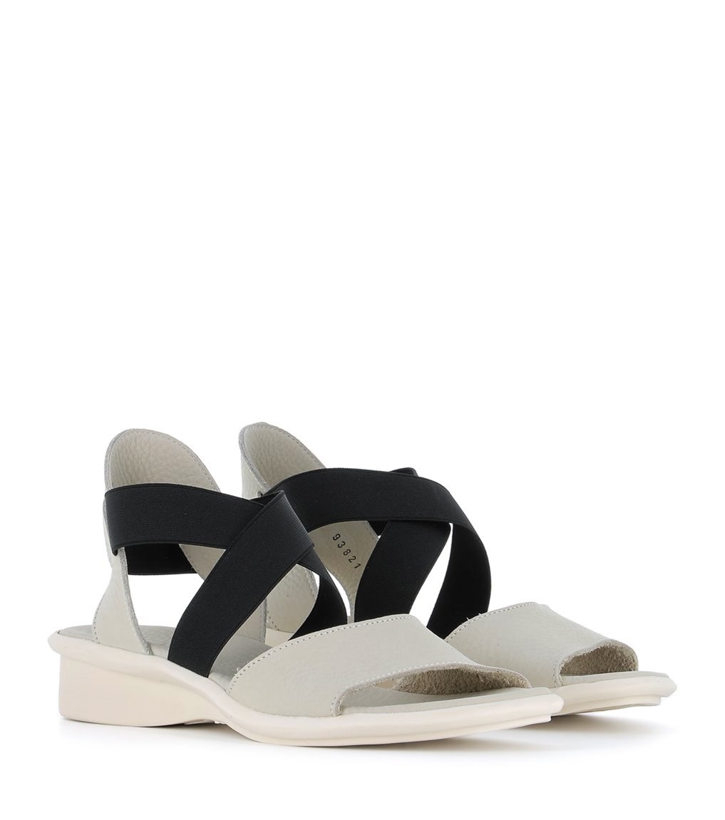 pusheen sandals