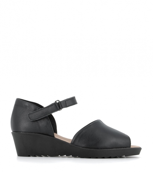 sandals brigitte black